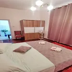 Bertie's - Four Bedroom A4 아파트 *