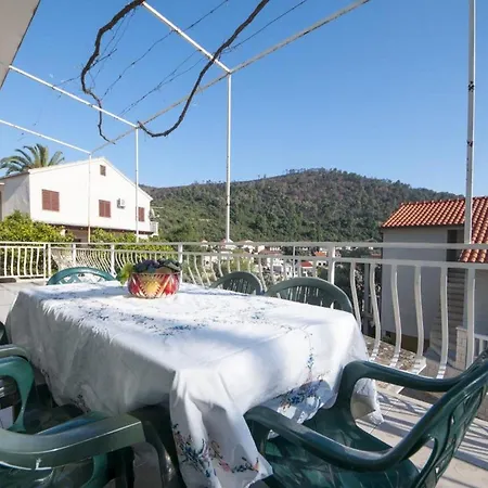 Bertie's - Four Bedroom A4 Appartement *