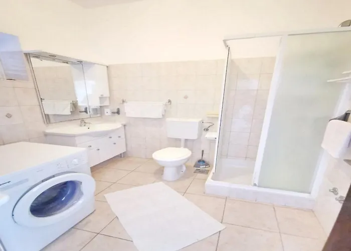 Bertie's - Four Bedroom A4 Appartement