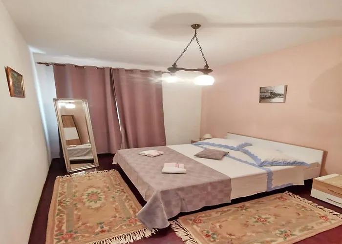 Bertie's - Four Bedroom A4 Appartement