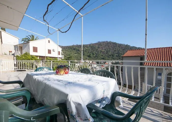 Bertie's - Four Bedroom A4 Appartement *